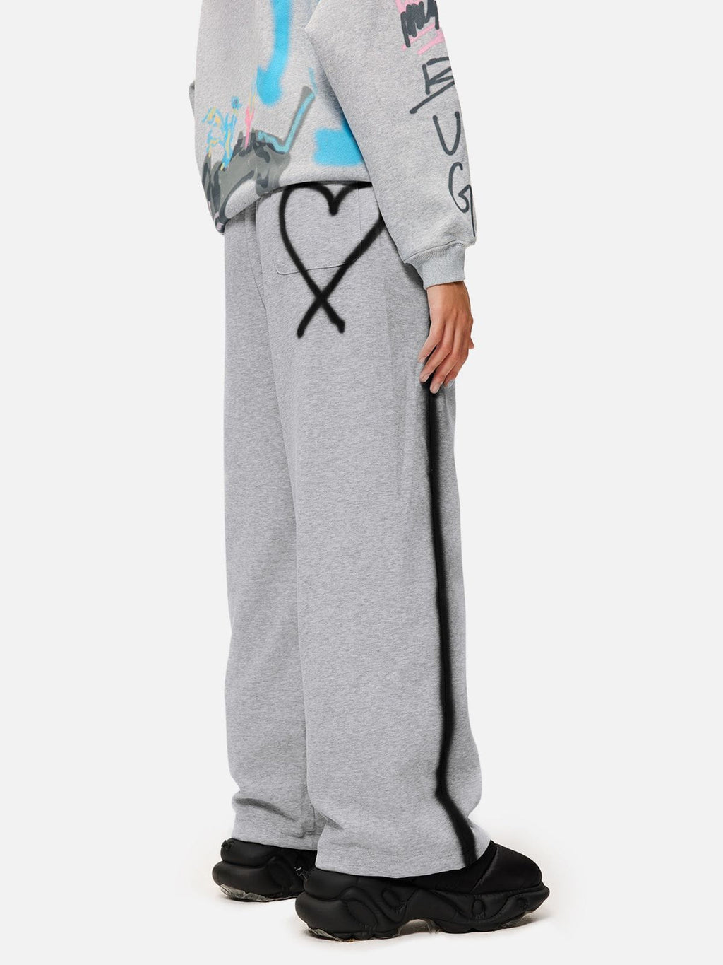 Aelfric Eden Graffiti Heart Baggy Sweatpants